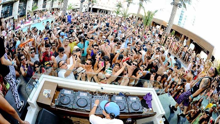 Vegas Pool Parties Marquee Dayclub
