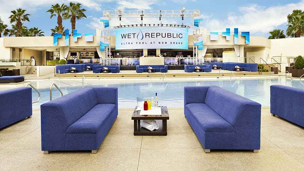 Wet Republic deck table MGM Grand