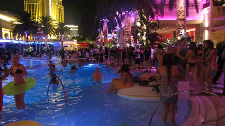 Thursday night Vegas Pool Party