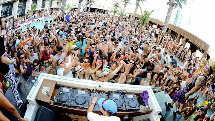 Vegas Pool Parties Marquee Dayclub