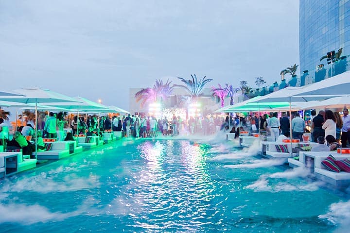 Wet Deck The W Hotel Las Vegas