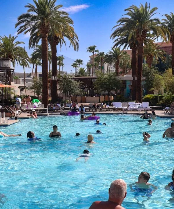 free pool parties in vegas