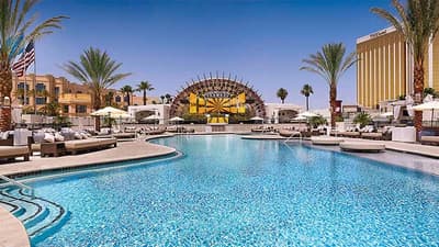 Daylight Beach Club Opening Weekend